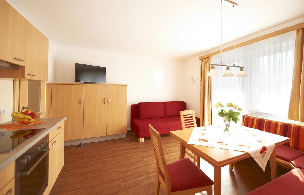 Appartements Bergblick 플라차우 객실 사진